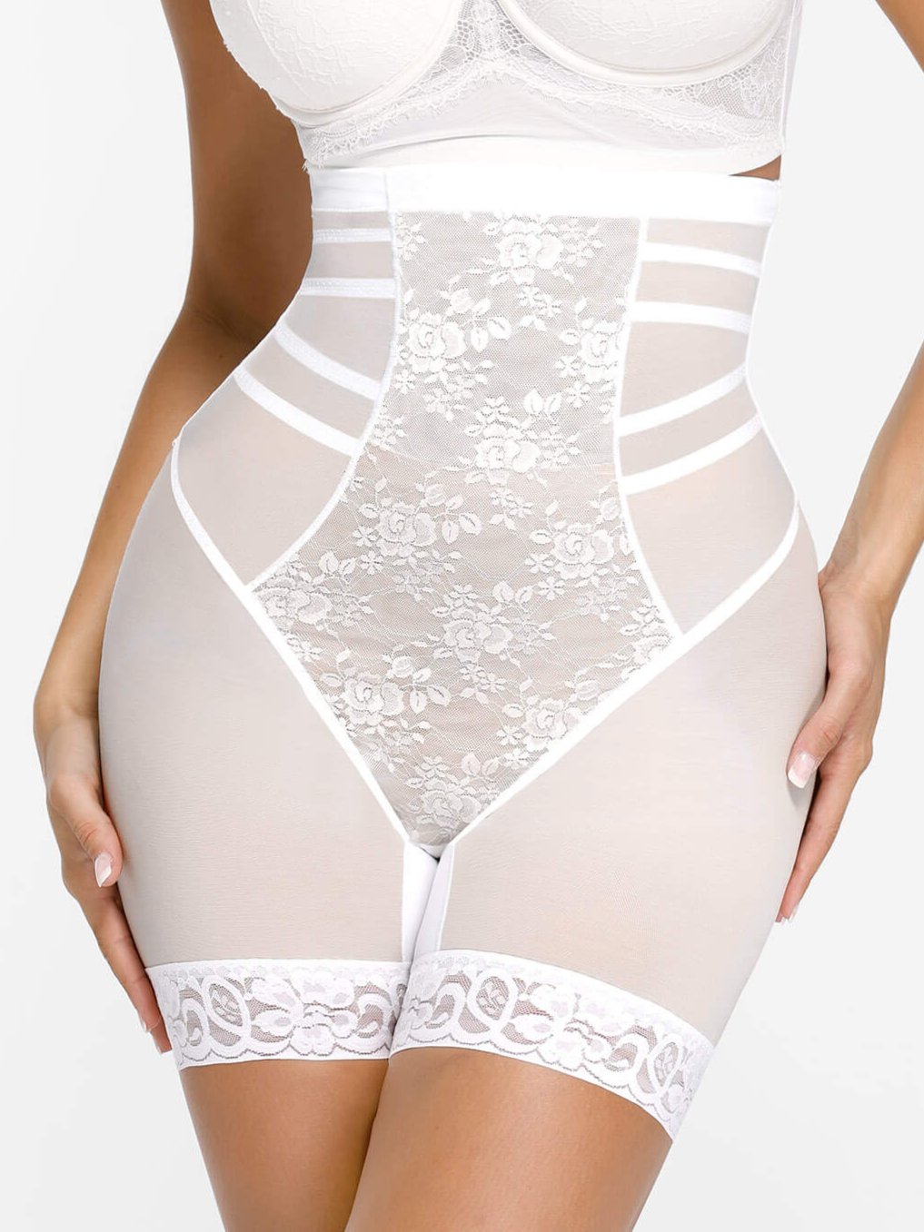 HeyCurve| Patterned Lace Breathable Shapewear Shorts